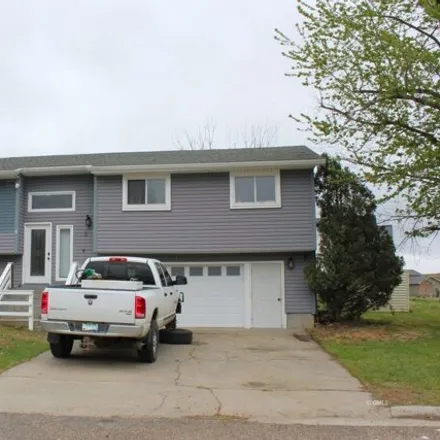 Buy this 3 bed house on 221 Georgetown Drive in Glendive, MT 59330