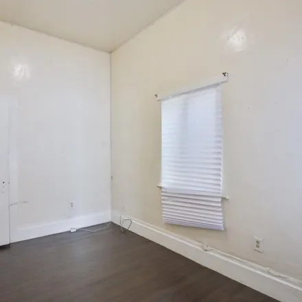 Image 6 - 921 Hoover Avenue, National City, CA 91950, USA - Townhouse for sale