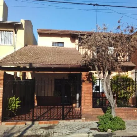 Image 2 - Pasaje Newbery 1223, Echesortu, Rosario, Argentina - House for sale