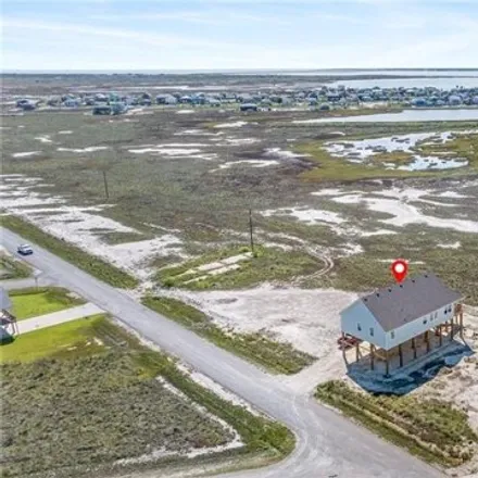 Image 4 - 205 Northwest Drive, Holiday Beach, Aransas County, TX 78382, USA - House for sale