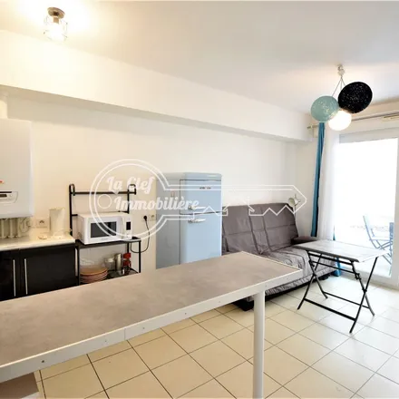 Image 7 - Les Grillons, Rue de la Fontaine de la Ville, 06300 Nice, France - Apartment for rent