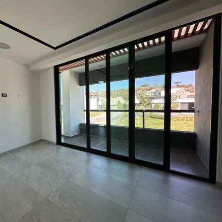 Buy this 1studio house on Calle Palmira in Campo Real, 45134 Nuevo México