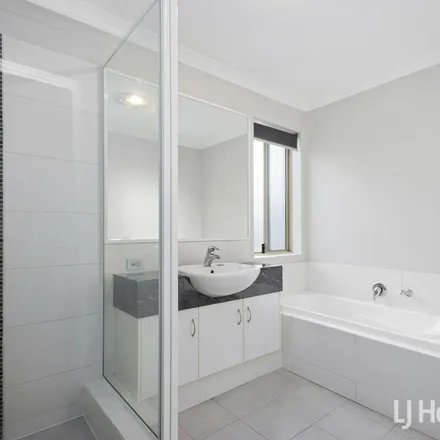 Image 4 - Francis Street, South Bunbury WA 6230, Australia - Apartment for rent