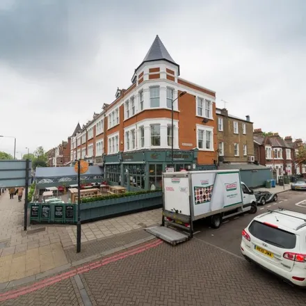 Rent this 4 bed apartment on Sequoia Lounge in 5 Englewood Road, London