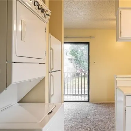 Image 3 - 1100 Spring Loop, College Station, TX 77840, USA - House for rent