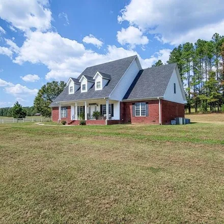 Buy this 5 bed house on 1361 County Road 107 in Hamilton, AL 35570