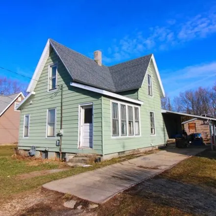 Buy this 3 bed house on 871 Commercial Street in Marseilles, LaSalle County