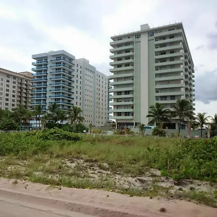 Image 2 - Carlisle on the Ocean, 9195 Collins Avenue, Surfside, FL 33154, USA - Condo for rent