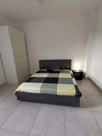Rent this 3 bed room on Autoriparazioni Pini Enzo in Via Renato Serra 19, 25128 Brescia BS