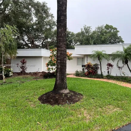 Buy this 4 bed house on 15200 Southwest 81st Avenue in Palmetto Bay, FL 33157