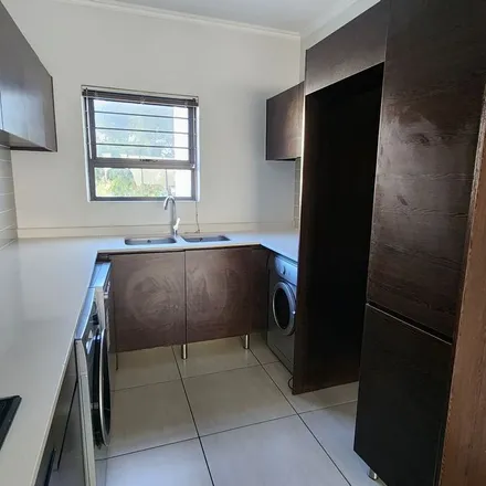 Image 5 - Amsterdam Road, Johannesburg Ward 32, Johannesburg, 2001, South Africa - Apartment for rent