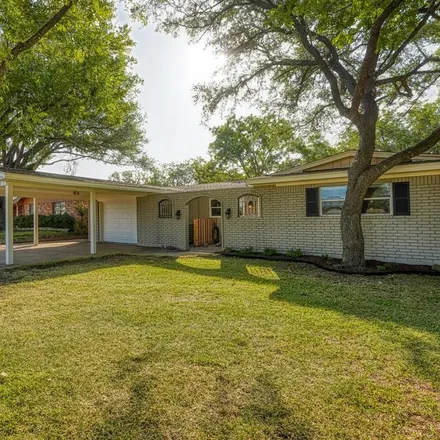 Buy this 3 bed house on 109 Chaparral in Highland Haven, Burnet County
