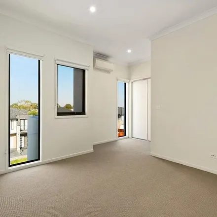 Image 2 - Drovers Lane, Dandenong VIC 3175, Australia - Apartment for rent