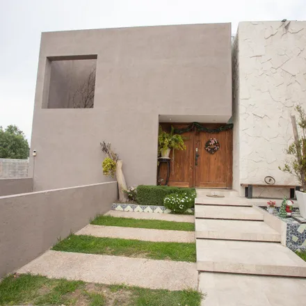 Buy this studio house on Calle Sierra Gorda in Delegación Centro Histórico, 76020 Querétaro