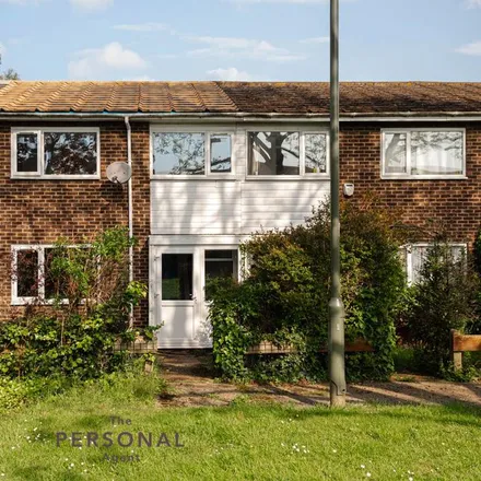 Rent this 3 bed house on Gatley Avenue in Ewell, KT19 9NL