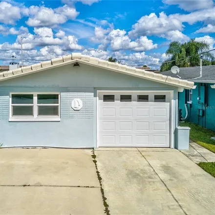 Buy this 2 bed house on Advance Auto Parts in Floramar Terrace, New Port Richey