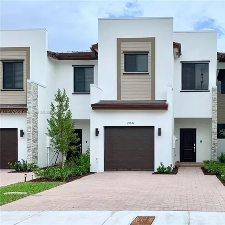 Image 1 - unnamed road, Andover Lakes Estates, Miami-Dade County, FL 33179, USA - Townhouse for rent