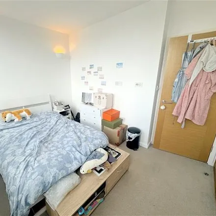 Image 6 - Greenway, Mill Meads, London, E15 2QT, United Kingdom - Apartment for rent