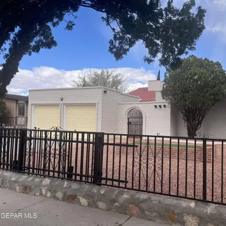 Image 2 - 1714 Jerry Abbott Street, El Paso, TX 79936, USA - House for rent