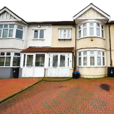 Buy this 3 bed townhouse on Beehive Lane in Eastern Avenue, London