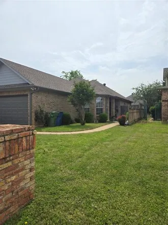 Image 2 - 654 Harbour Town Drive, Lake Dallas, Denton County, TX 75065, USA - House for rent
