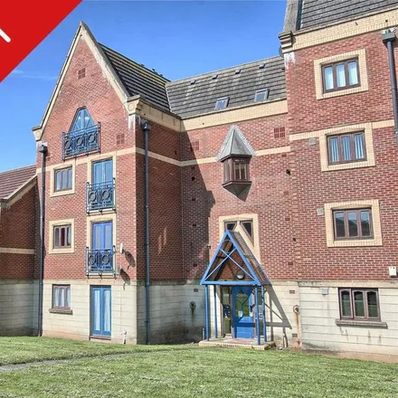 Rent this 2 bed apartment on Trinity Mews in Thornaby-on-Tees, TS17 6BQ