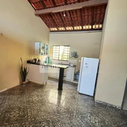 Buy this studio house on Rua Inglaterra in Santa Isabel, Anápolis - GO