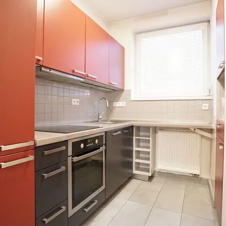 Image 7 - Jeremenkova 875/107, 140 00 Prague, Czechia - Apartment for rent
