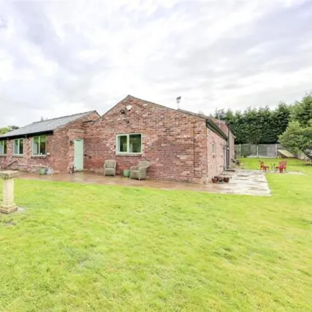 Image 5 - Medlock Road, Woodhouses, M35 9NR, United Kingdom - House for sale