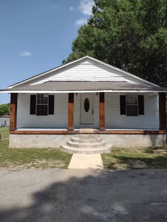 Buy this 3 bed house on 711 Page Street in Trenton, Gibson County
