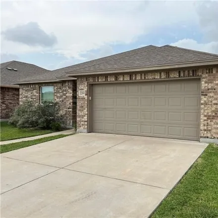 Image 2 - Great Oak Drive, Doyle Addition Colonia, Portland, TX 78374, USA - House for rent