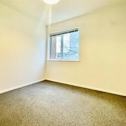 Image 8 - 10 Glaive Road, High Knightswood, Glasgow, G13 2HT, United Kingdom - Apartment for sale