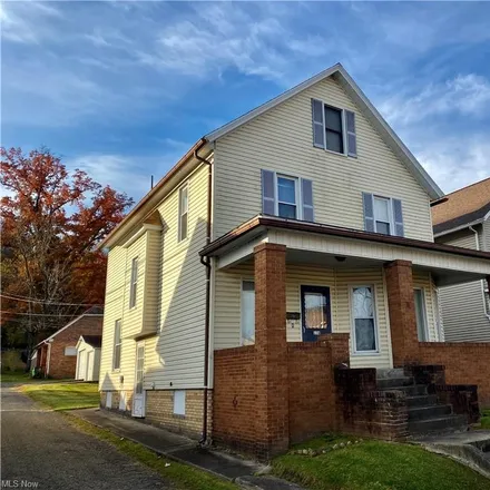 Buy this 3 bed house on 116 East 1st Street in Uhrichsville, Tuscarawas County