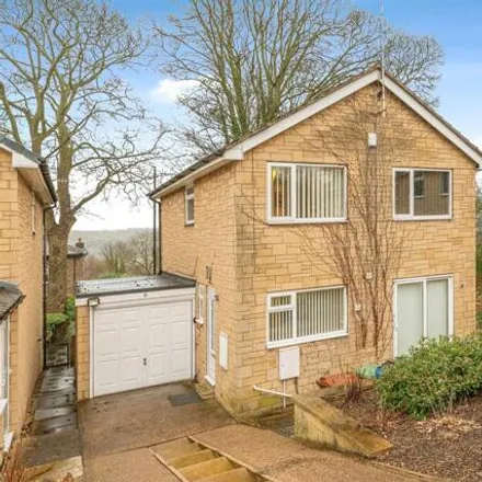 Buy this 4 bed house on Chestnut Grove in Calverley, LS28 5TN