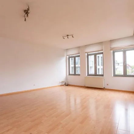 Rent this 2 bed apartment on Désiré Boucherystraat 29 in 2800 Mechelen, Belgium