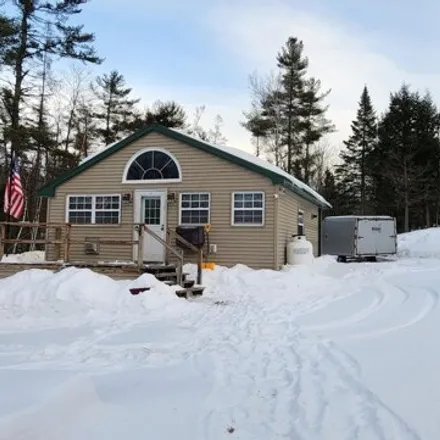 Image 1 - 72 Poplar Hill Road, Mexico, ME 04257, USA - House for sale