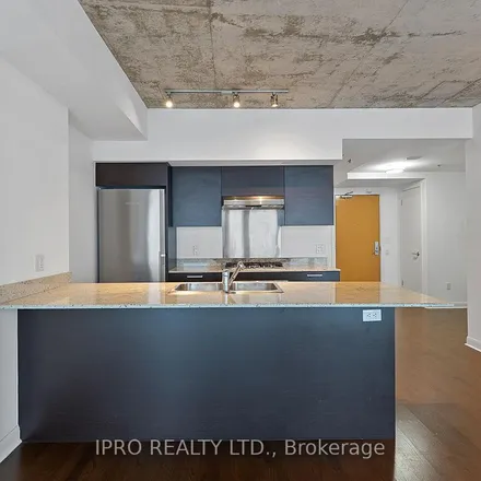 Image 3 - M5V Condominiums, 373 King Street West, Old Toronto, ON M5V 1K2, Canada - Apartment for rent