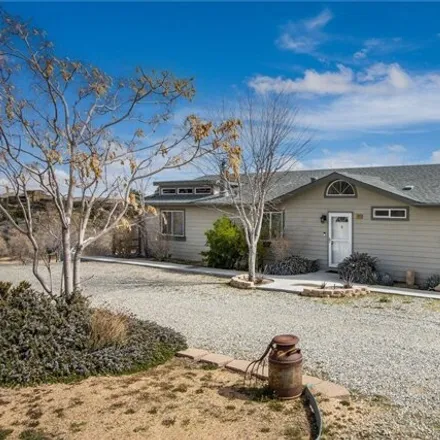 Buy this 6 bed house on 2857 Ox Yoke Pass in Rimrock, San Bernardino County