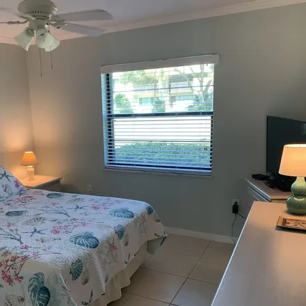 Rent this 2 bed condo on Beach Rd in Vero Beach, FL