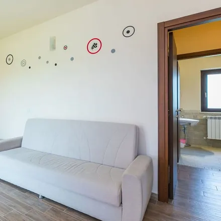 Image 2 - Sorano, Grosseto, Italy - Townhouse for rent