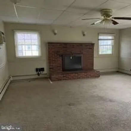 Image 2 - 7002 Taylor Manor Avenue, Temple Hills, Prince George's County, MD 20748, USA - House for sale