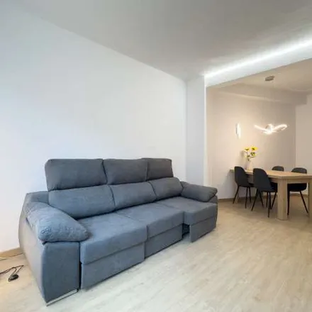 Image 5 - Carrer de la Providència, 137B, 08024 Barcelona, Spain - Apartment for rent