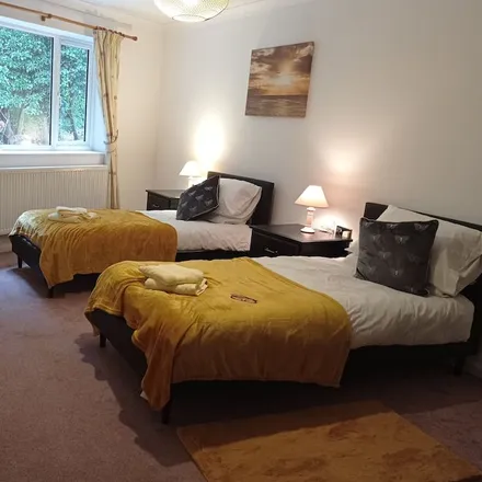 Rent this 2 bed house on Nottingham in NG6 8PF, United Kingdom