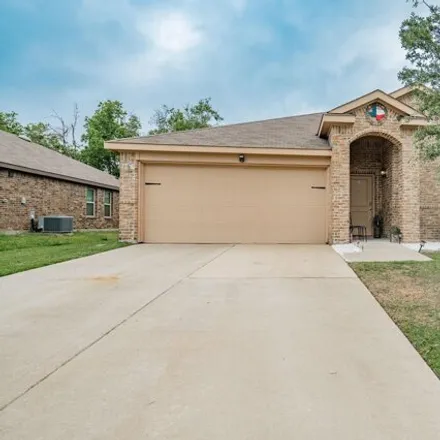 Buy this 4 bed house on 2541 Horton Dr in Dallas County, TX 75159