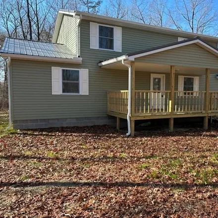 Buy this 3 bed house on 4380 Gatewood Ford Road in Fentress County, TN 38556