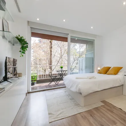 Rent this 5 bed room on Gran Via de Carles III in 08001 Barcelona, Spain