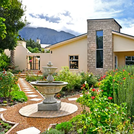 Image 1 - Nerina Street, Franschhoek, Stellenbosch Local Municipality, 7690, South Africa - House for rent