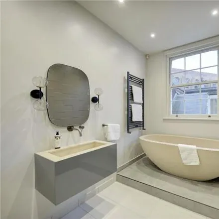 Image 5 - 8 St Andrew's Place, London, NW1 4LB, United Kingdom - Apartment for sale