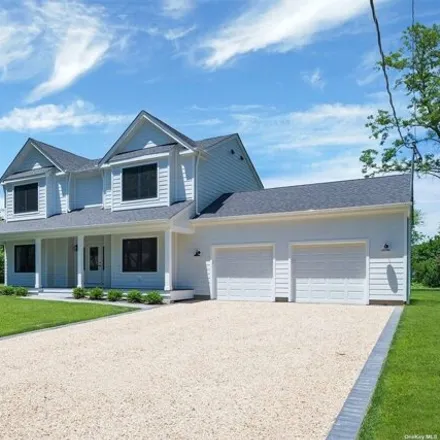 Rent this 4 bed house on 660 Sutton Place in Greenport West, Southold