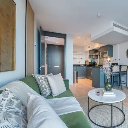 Rent this 1 bed apartment on Parliament View Apartments in 1 Albert Embankment, London